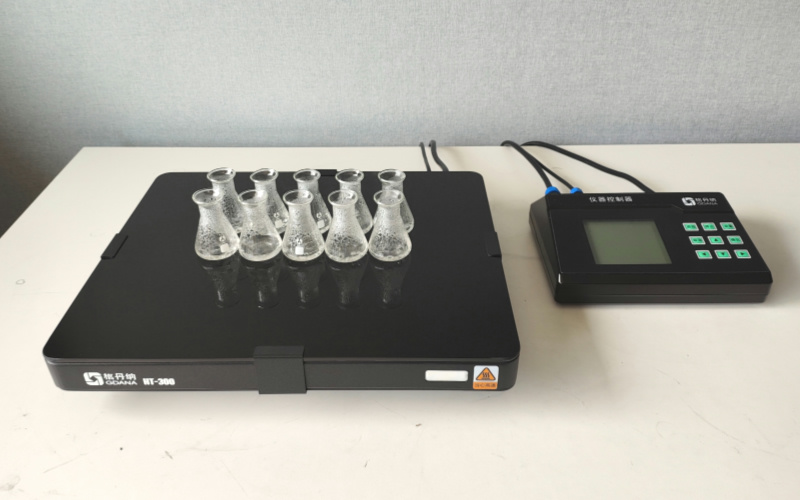 格丹納實驗電熱板分體式控制的優勢